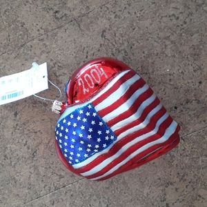 NWT 2004 Hand Blown & Painted Heart Flag.